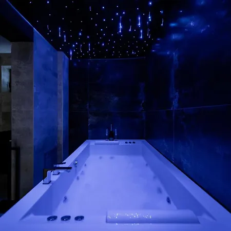 Rei House *