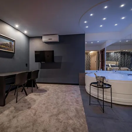 Apartment Rei Lux *