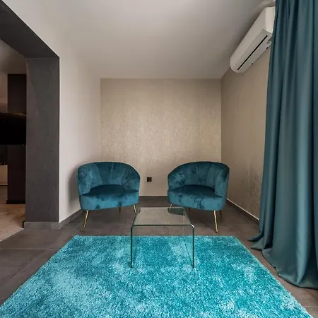 Rei Lux Apartment
