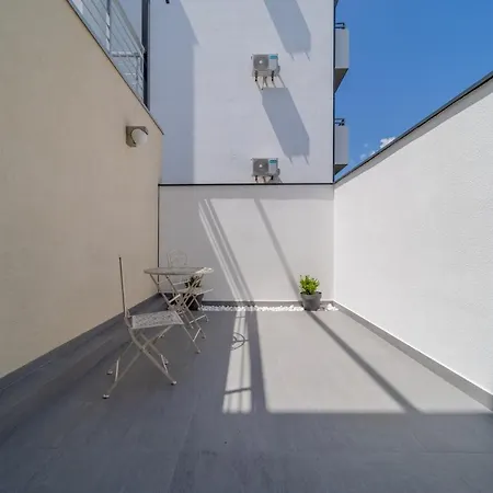 Apartment Rei Lux Belgrad